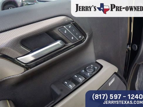 Used 2024 Chevrolet Silverado 1500 ZR2 w/ Technology Package AWD/4WD image 17