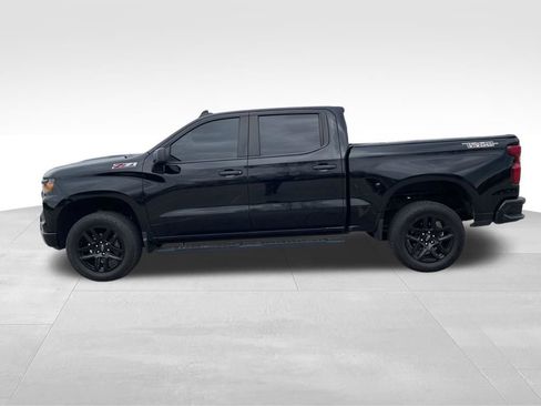 Used 2022 Chevrolet Silverado 1500 Custom Trail Boss AWD/4WD image 4