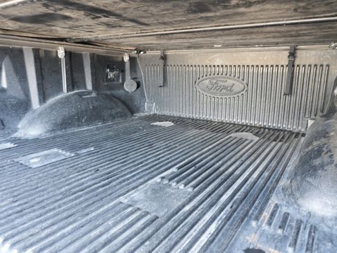 Used 2018 Ford F150 Lariat w/ Equipment Group 502A Luxury image 29