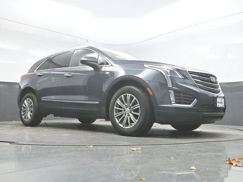 Used 2019 Cadillac XT5 Luxury image 31