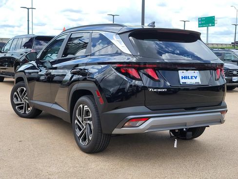 New 2026 Hyundai Tucson SEL Plus FWD image 3