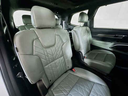 Certified 2023 Kia Telluride SX Prestige X-Line AWD/4WD image 30