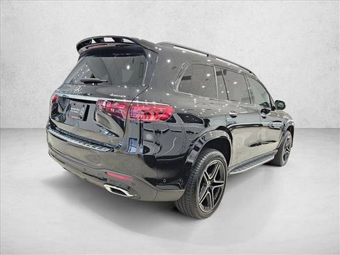 New 2026 Mercedes-Benz GLS 450 4MATIC image 2