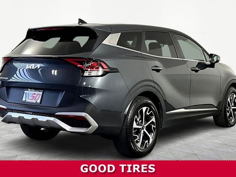 Used 2025 Kia Sportage EX image 7
