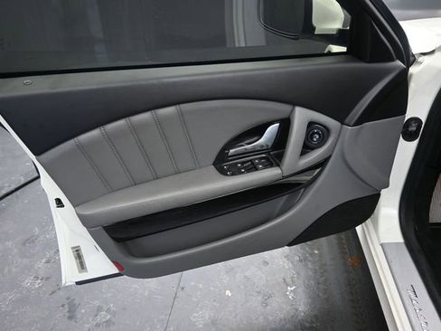 Used 2013 Maserati Quattroporte S image 15