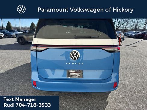 New 2025 Volkswagen ID. Buzz 1st Edition image 7