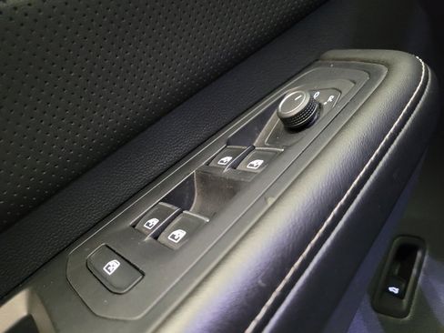 Used 2024 Volkswagen Atlas SE FWD image 27