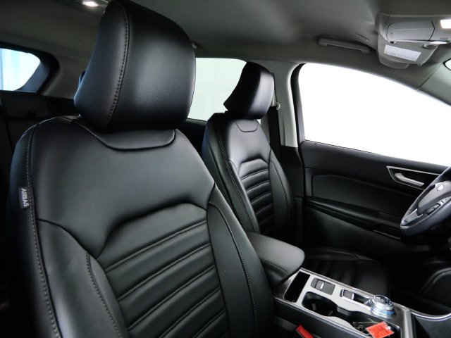 Certified 2024 Ford Edge SEL w/ Convenience Package AWD/4WD image 12