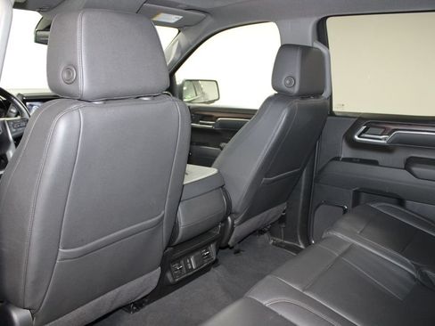 Used 2024 GMC Sierra 1500 SLT AWD/4WD image 28