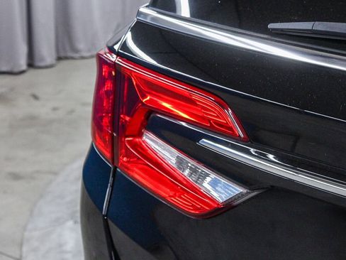 Used 2023 Honda Odyssey Elite image 7