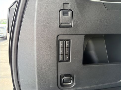 Certified 2024 Ford Expedition Max Platinum image 15