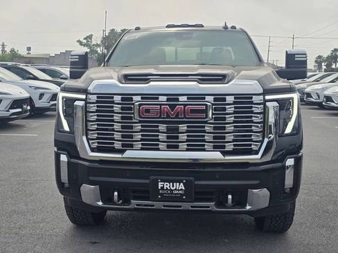 New 2026 GMC Sierra 2500 Denali w/ Denali Reserve Package AWD/4WD image 2