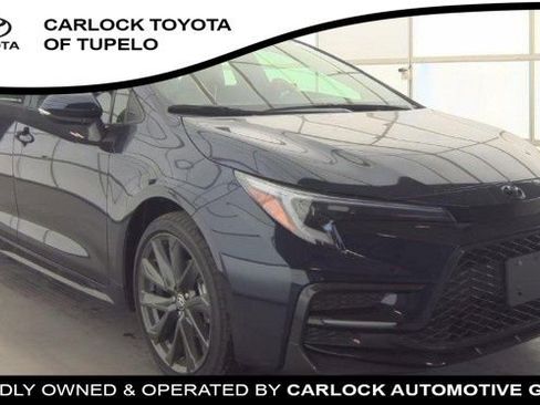 Used 2026 Toyota Corolla XSE image 3