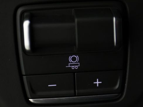 Used 2026 Cadillac Escalade Sport w/ LPO, ONYX Package image 28