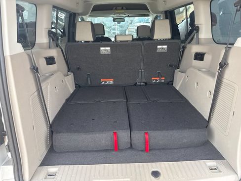 Used 2015 Ford Transit Connect XLT FWD image 9