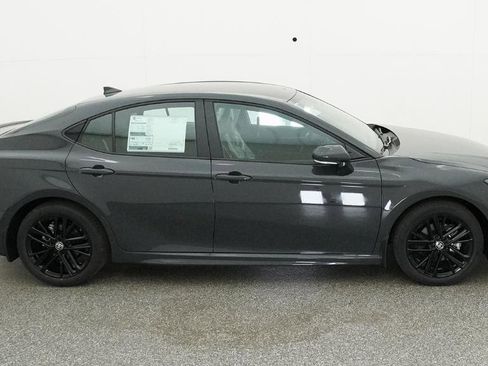 New 2026 Toyota Camry SE image 14