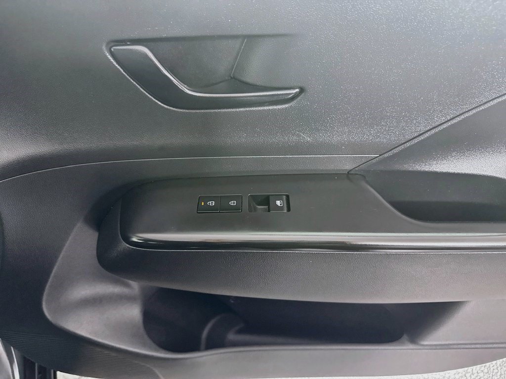 Used 2024 Hyundai Kona SEL w/ Convenience Package FWD image 29