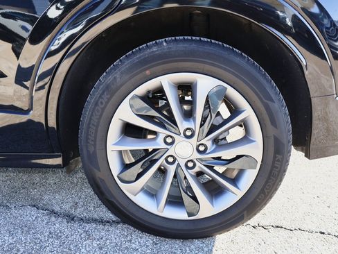 Certified 2023 Buick Encore GX Select w/ Sport Touring Package image 28