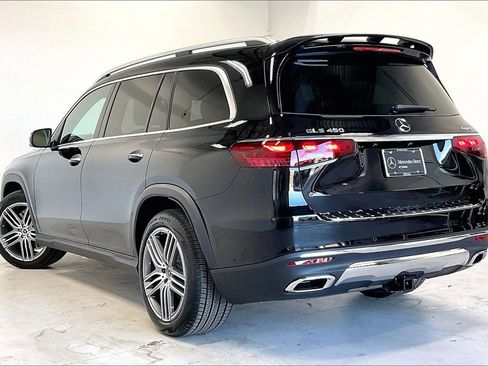 New 2026 Mercedes-Benz GLS 450 4MATIC image 12