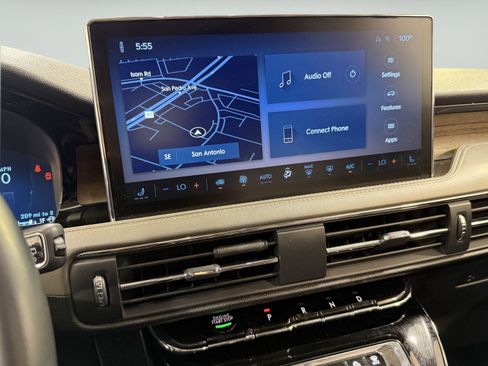 Used 2023 Lincoln Corsair Reserve FWD image 17