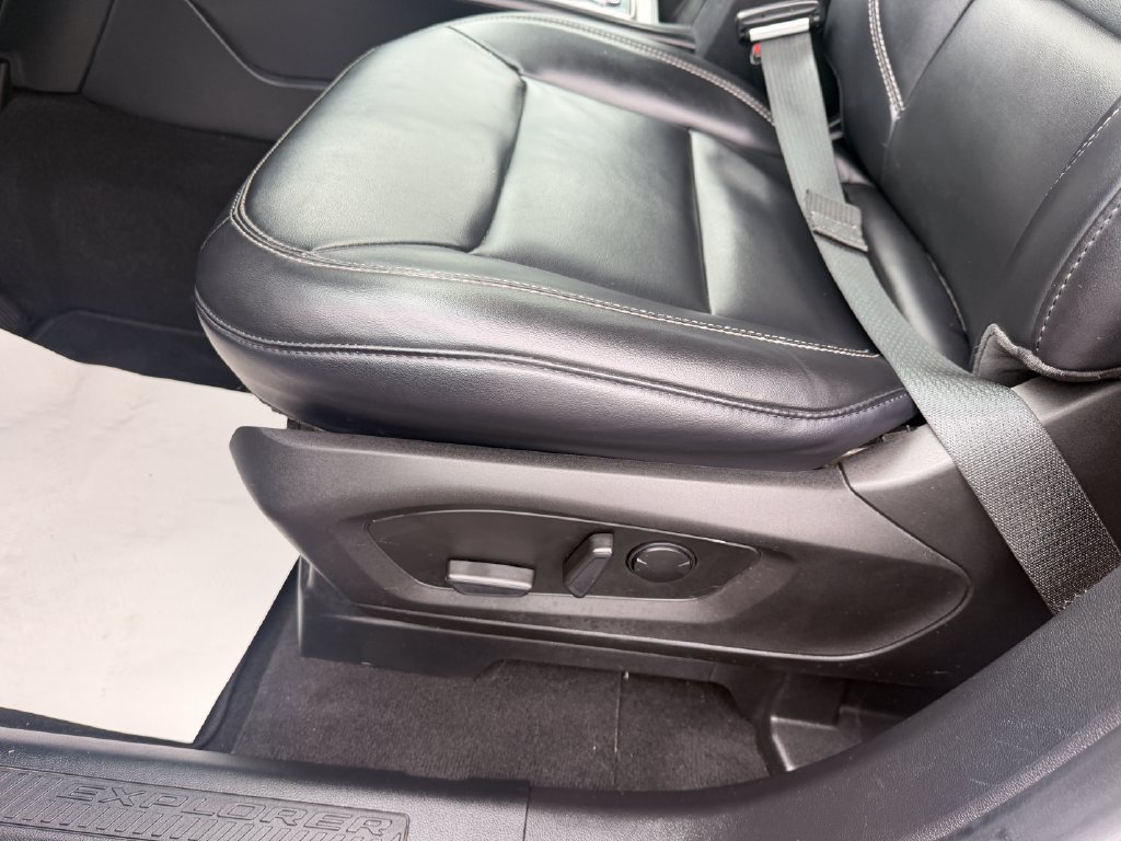 Certified 2021 Ford Explorer XLT AWD/4WD image 16