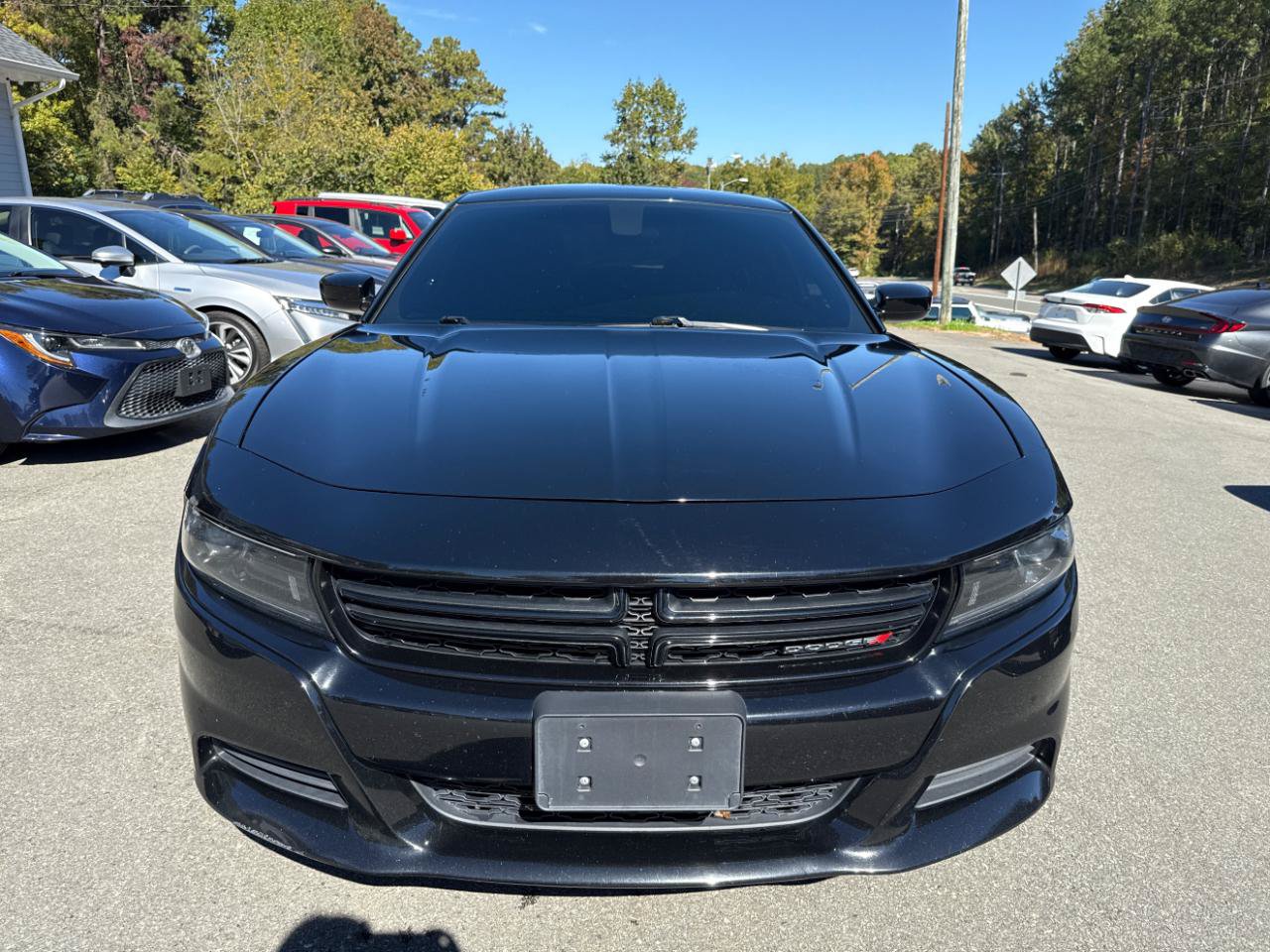 Used 2022 Dodge Charger SXT w/ Leather Interior Group RWD image 2