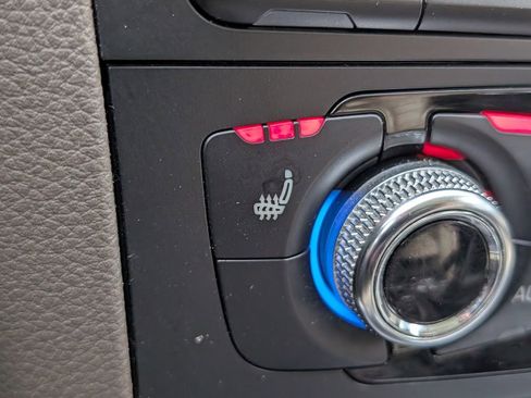 Used 2016 Audi Q5 2.0T Premium Plus w/ Technology Package image 21