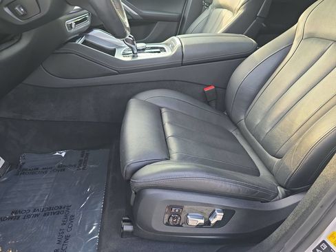 Used 2022 BMW X6 xDrive40i AWD/4WD image 22