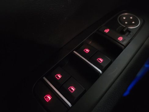 Used 2020 Kia Soul LX image 27