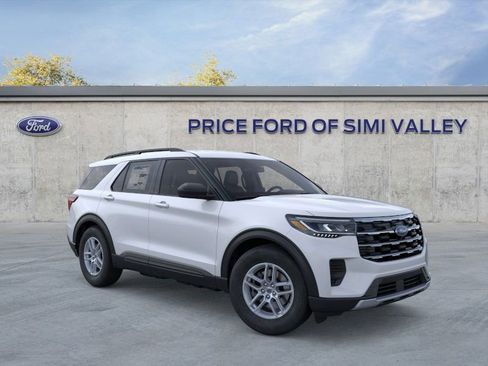 Used 2026 Ford Explorer Active RWD image 7
