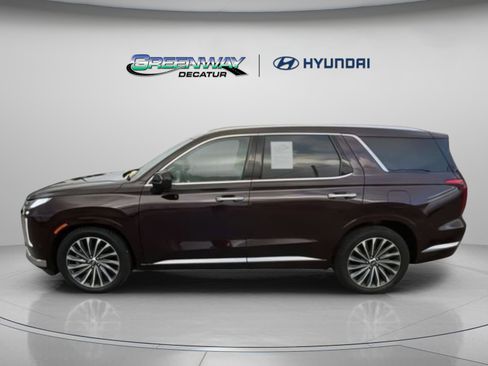 Used 2023 Hyundai Palisade Calligraphy FWD image 5