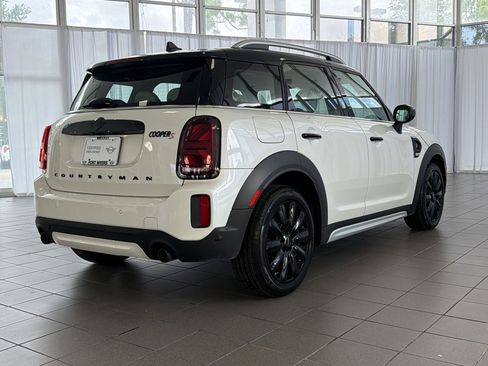 Certified 2024 MINI Cooper Countryman S w/ Premium Package FWD image 9
