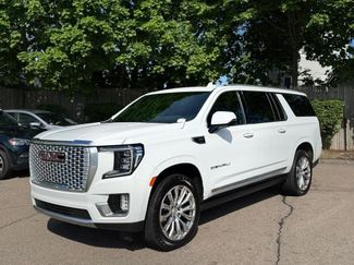 Used 2022 GMC Yukon XL Denali w/ Denali Premium Package AWD/4WD video 2