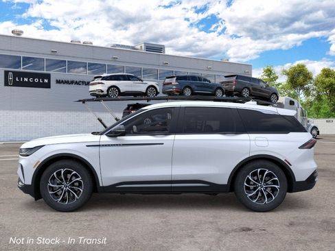 New 2026 Lincoln Nautilus Premier AWD/4WD image 3