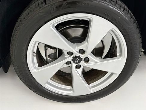 Certified 2025 Audi Q5 Premium Plus w/ Premium Plus AWD/4WD image 30
