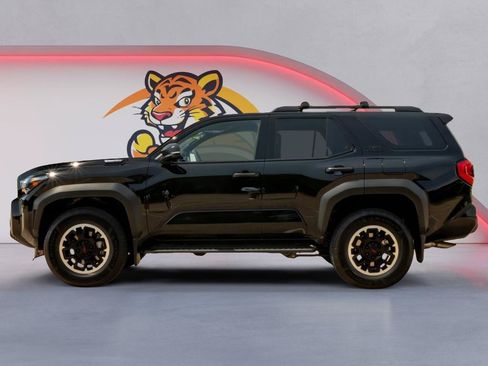 New 2026 Toyota 4Runner TRD Off-Road AWD/4WD image 8