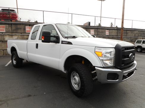 Used 2012 Ford F250 XL w/ PWR Equipment Group AWD/4WD image 1