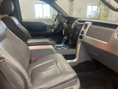 Used 2011 Ford F150 Platinum image 32