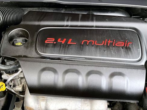 Used 2018 Jeep Compass Latitude w/ Popular Equipment Group image 33