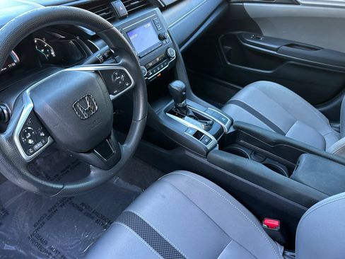Used 2020 Honda Civic LX image 10