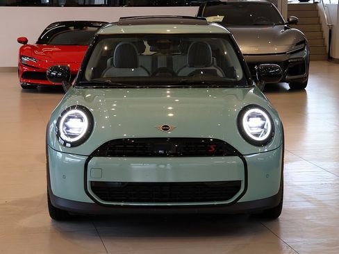 Used 2025 MINI Cooper S image 13