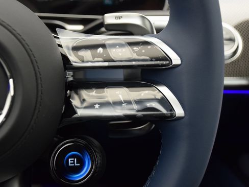 New 2026 Mercedes-Benz S 63 AMG S image 22