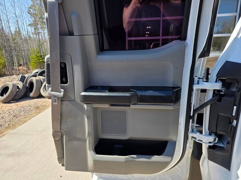 Used 2019 Ford F450 XL w/ XL Value Package AWD/4WD image 19