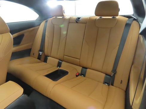 Used 2026 BMW 230i Coupe w/ Premium Package RWD image 23