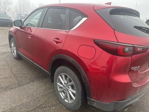 Used 2023 MAZDA CX-5 AWD 2.5 S w/ Preferred Package image 4