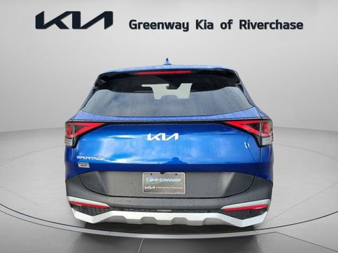 Used 2024 Kia Sportage EX FWD image 5