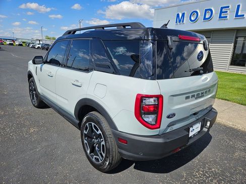 Used 2024 Ford Bronco Sport Outer Banks w/ Tech Package AWD/4WD image 8
