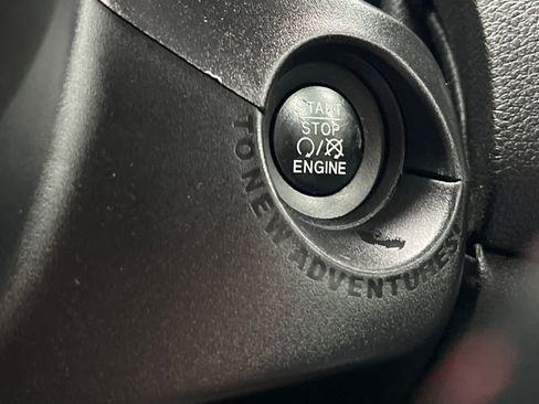 Used 2017 Jeep Renegade Trailhawk image 27