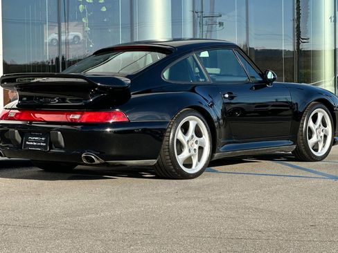 Used 1998 Porsche 911 Carrera S image 8