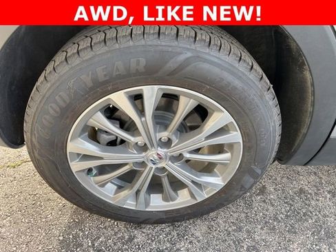 Used 2023 Buick Envision Preferred image 22